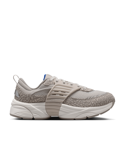 WMNS JORDAN TRUNNER O/S
