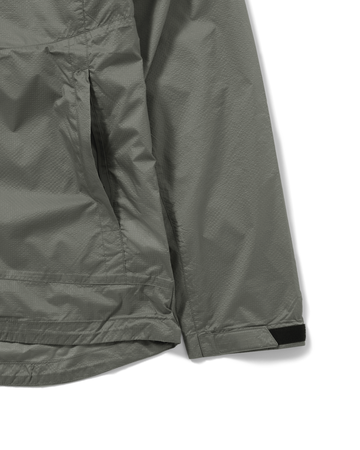 RIPSTOP NYLON JACKET