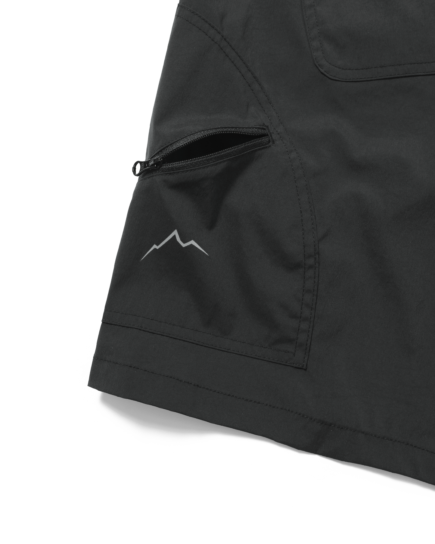 6 POCKET HIKING SHORTS
