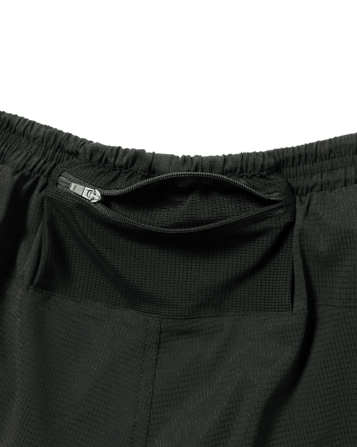LIGHT FLOW RUNNING SHORTS