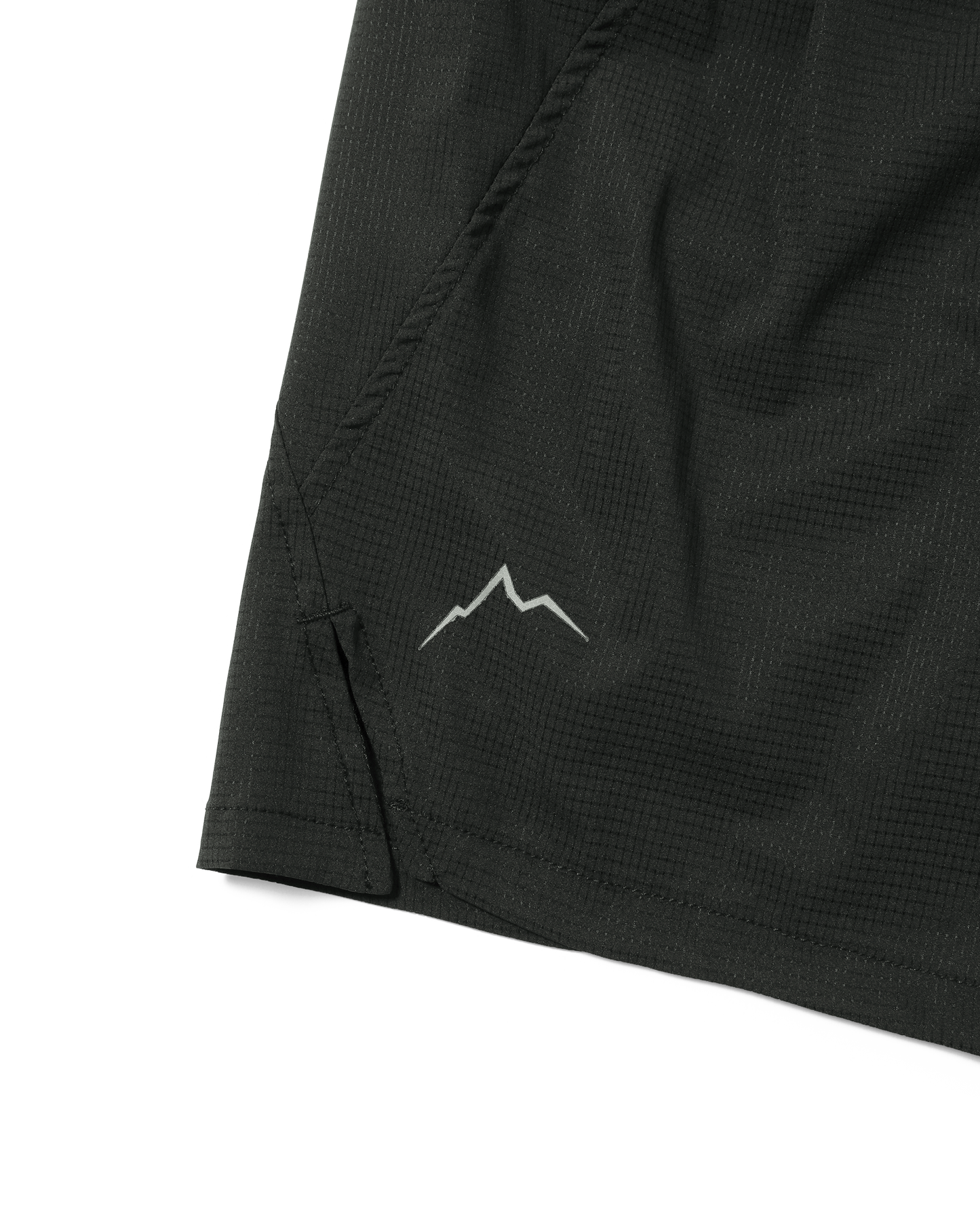 LIGHT FLOW RUNNING SHORTS