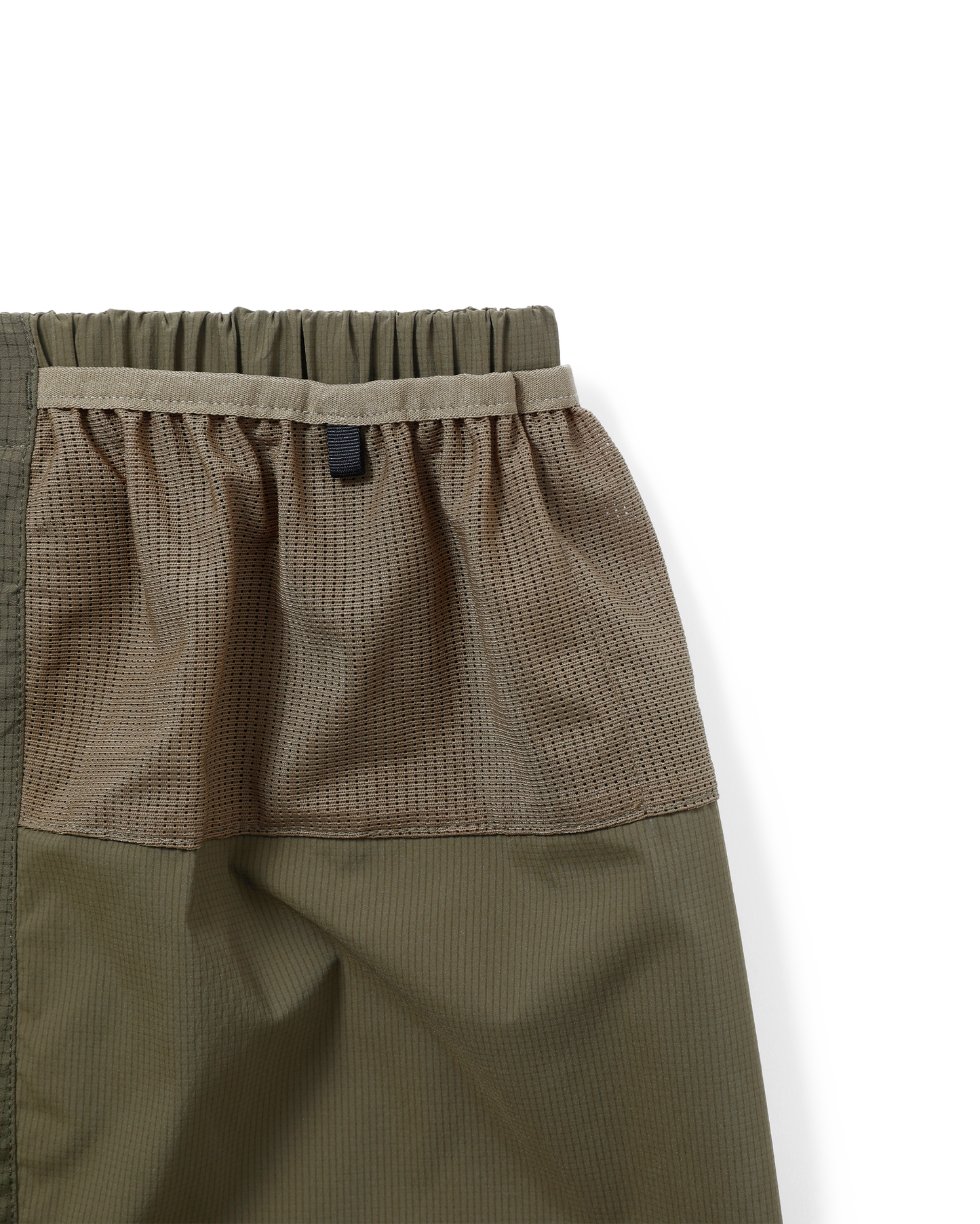 LIGHT FLOW SHORTS