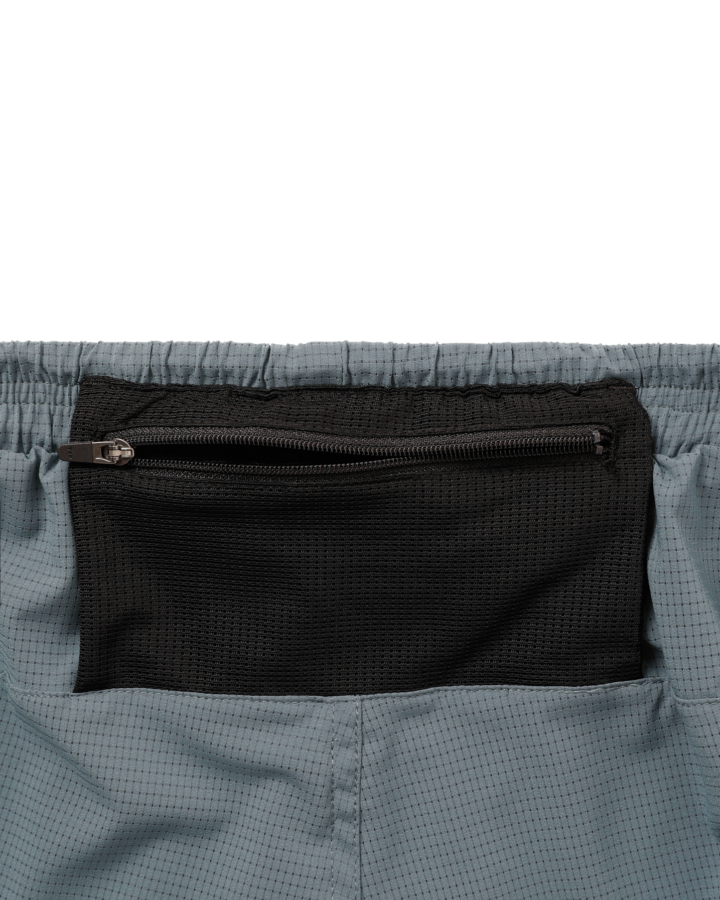 LIGHT FLOW RUNNING SHORTS