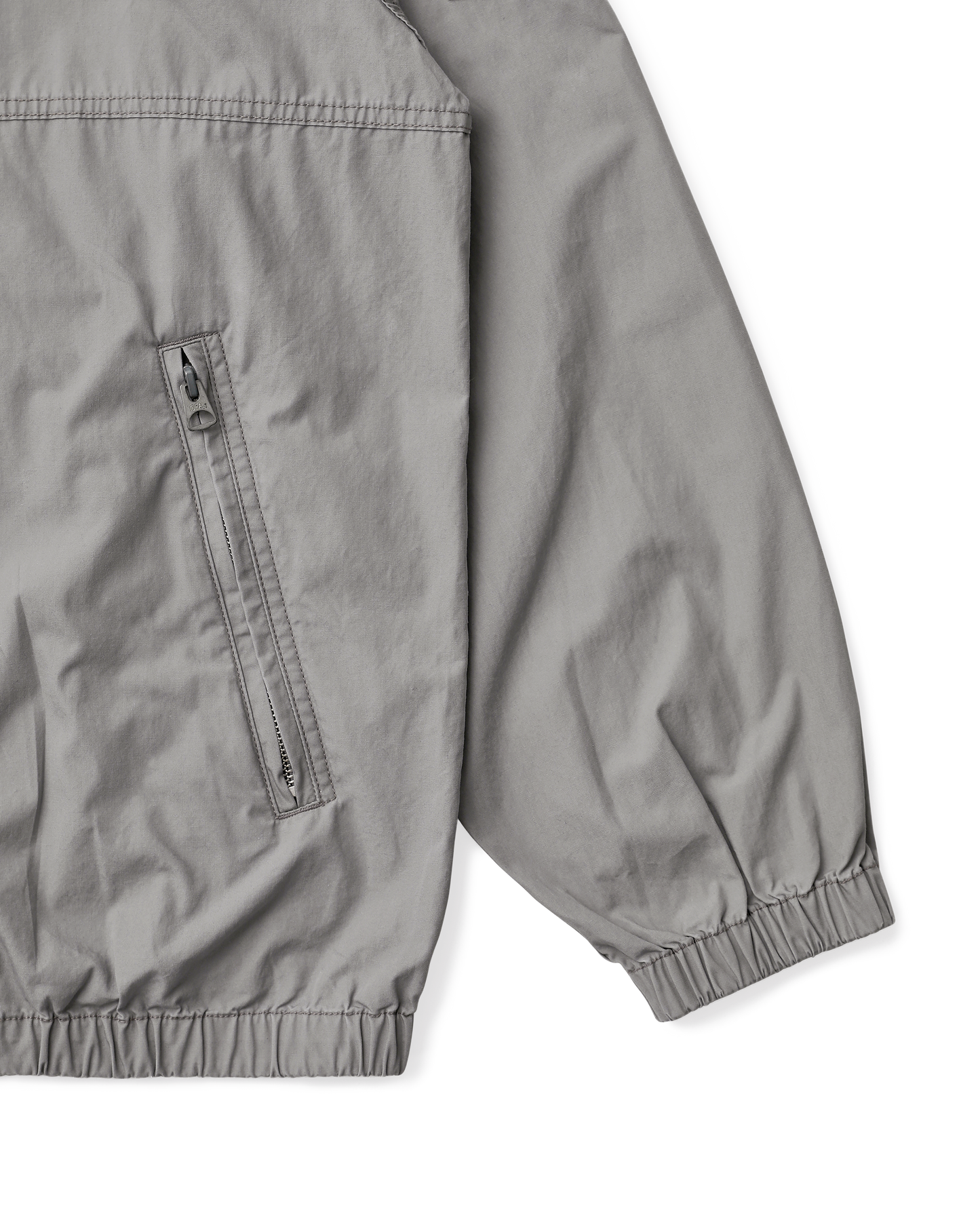 HOODED WIND JACKET