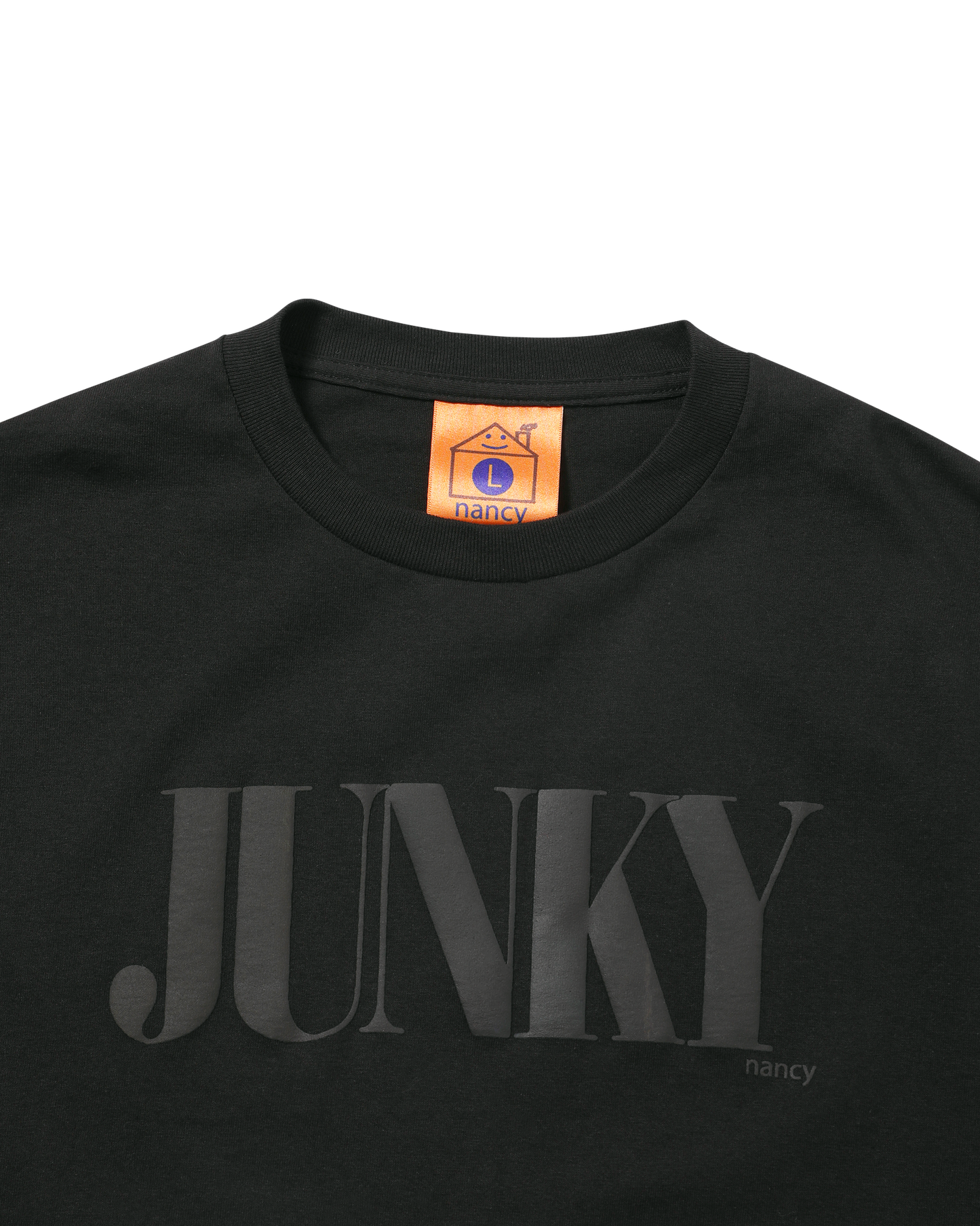JUNKY TEE