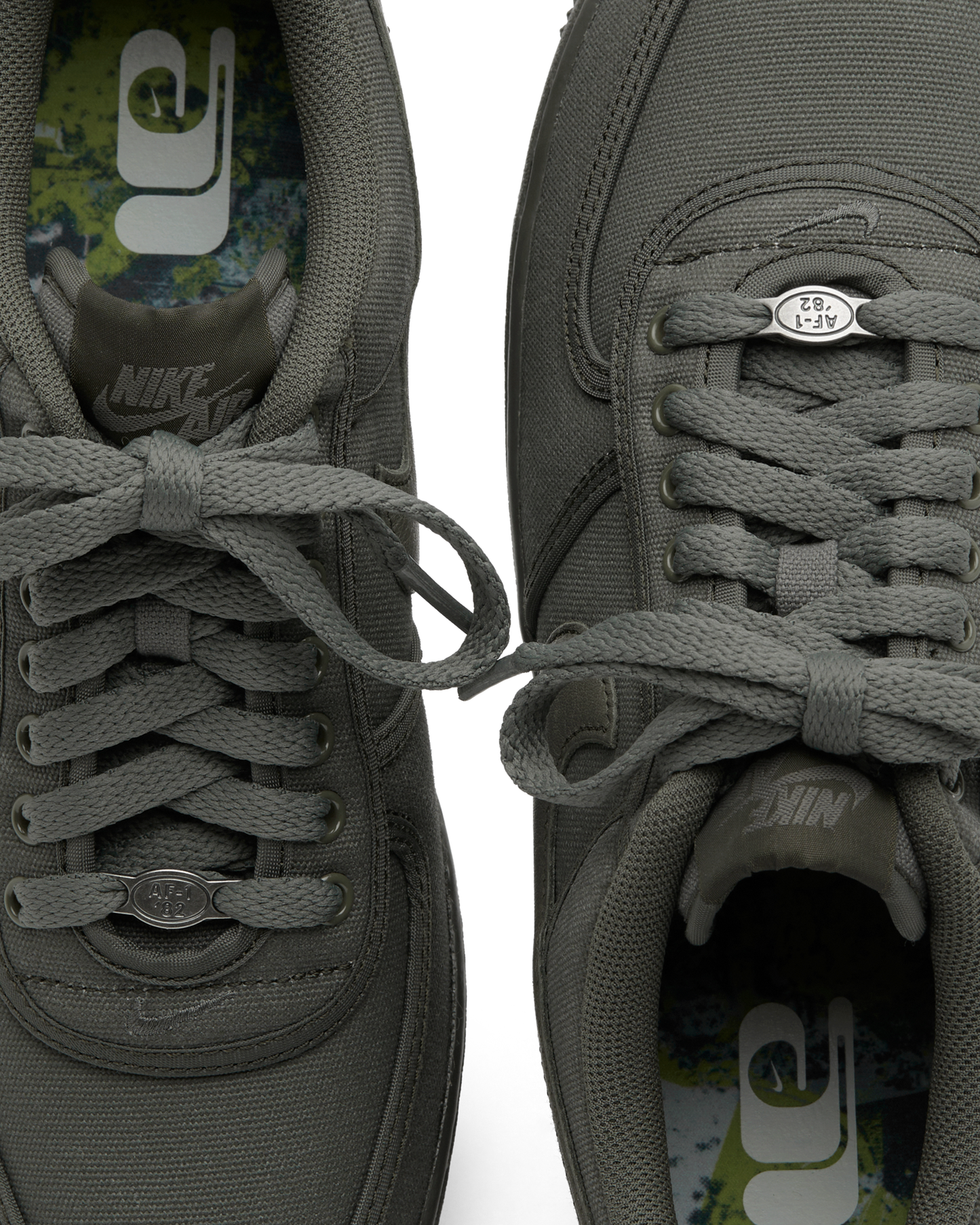 AIR FORCE 1 CVS BY TUNE ‘WARDROBE UNLOCKED’