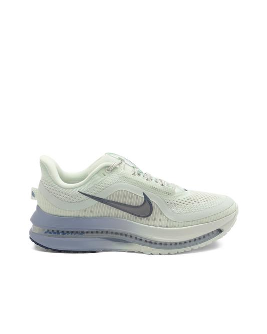 W PEGASUS PREMIUM
