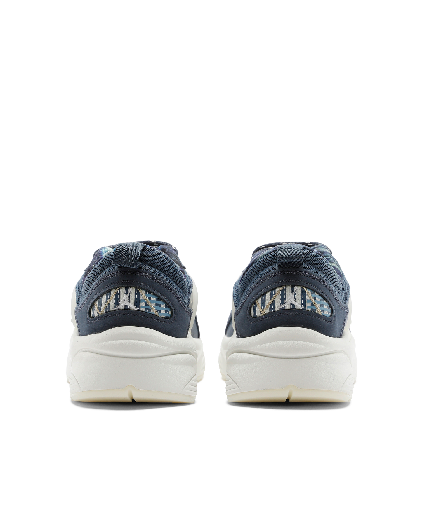 JORDAN TRUNNER O/S