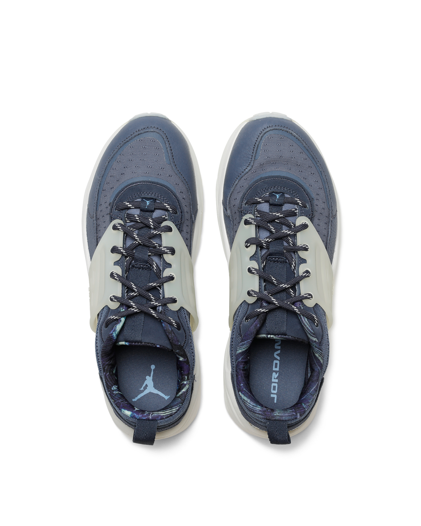 JORDAN TRUNNER O/S