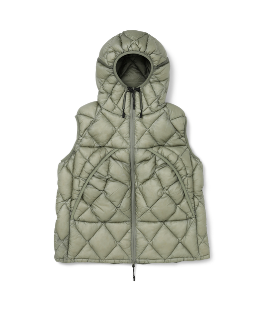 LIGHT DOWN VEST