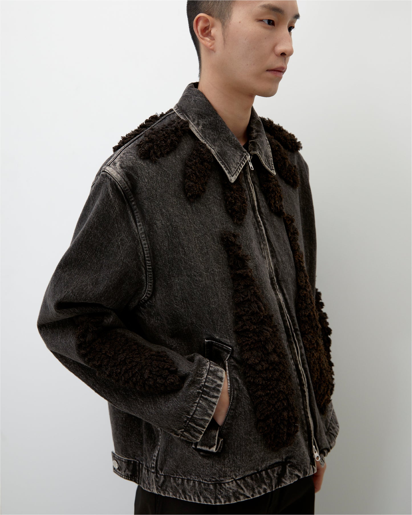 PLEATED ZIP UP JACKET