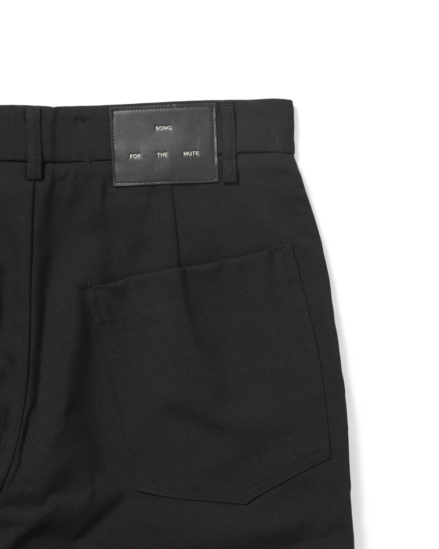 LOOSE PLEATED PANT