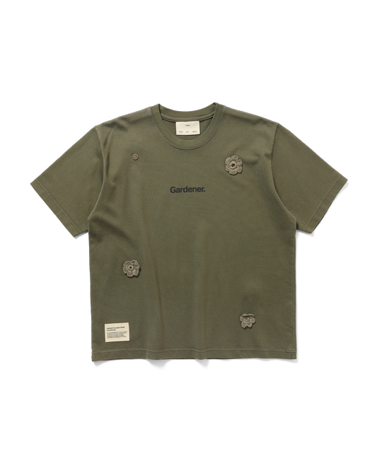 X BIRKENSTOCK "THE GARDENER" CROCHET FLOWER T-SHIRT