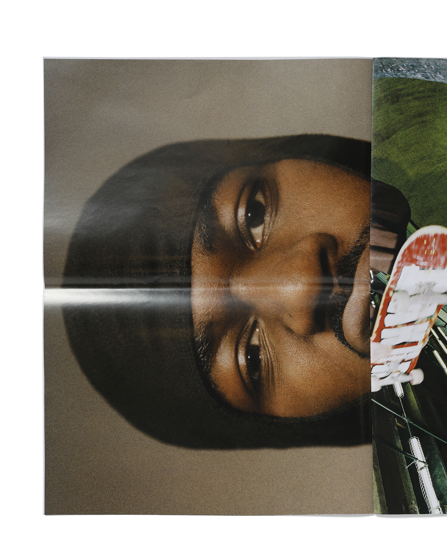 (FOLD) SNEEZE N°62 HOLIDAY 2024