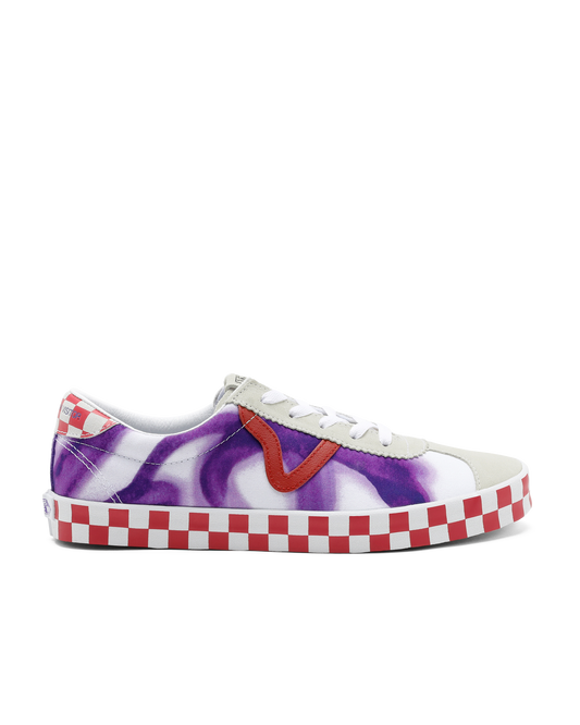 X THE MUSEUM VISITOR SPORT LOW