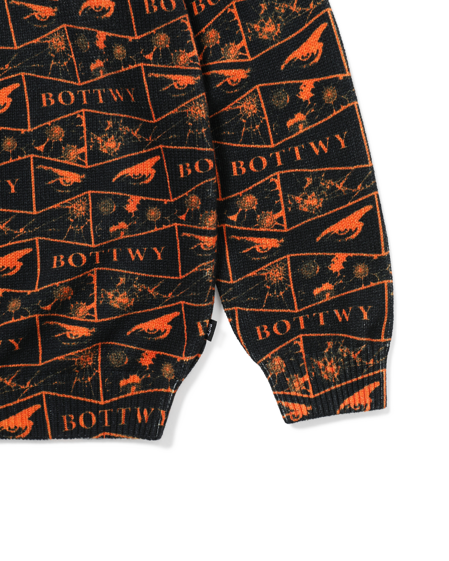 X BoTT PRINTED SWEATER